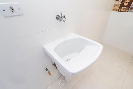 Apartamento à venda com 47m², 2 quartos e sem vagaCozinha e Área de Serviço