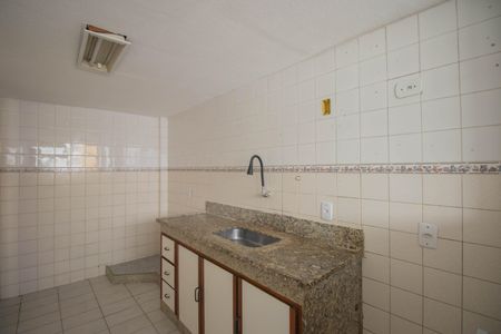Apartamento para alugar com 59m², 2 quartos e 1 vagaCozinha e Área de Serviço