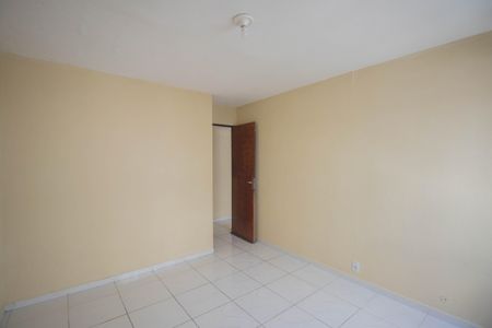 Quarto 2 de apartamento para alugar com 2 quartos, 59m² em Mutondo, São Gonçalo