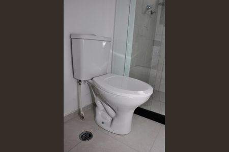 Apartamento para alugar com 40m², 2 quartos e sem vaga Apartamento para alugar com 40m², 2 quartos e sem vagaDetalhe - Banheiro Social