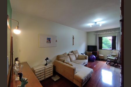 Casa à venda com 216m², 3 quartos e 3 vagasQuarto 2 