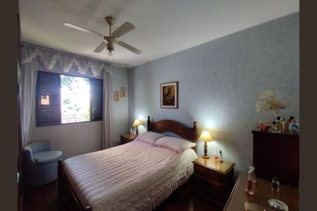 Casa à venda com 216m², 3 quartos e 3 vagasQuarto 3