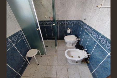 Casa à venda com 216m², 3 quartos e 3 vagasBanheiro - torneira