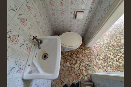 Casa à venda com 216m², 3 quartos e 3 vagasBanheiro de serviço