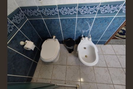 Casa à venda com 216m², 3 quartos e 3 vagasBanheiro - torneira