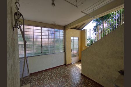 Casa à venda com 216m², 3 quartos e 3 vagasÁrea de Serviço