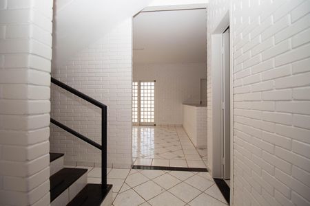 Casa de condomínio para alugar com 350m², 3 quartos e 4 vagas Casa de condomínio para alugar com 350m², 3 quartos e 4 vagasCorredor