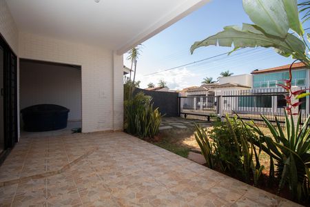 Casa de condomínio para alugar com 350m², 3 quartos e 4 vagas Casa de condomínio para alugar com 350m², 3 quartos e 4 vagasVaranda