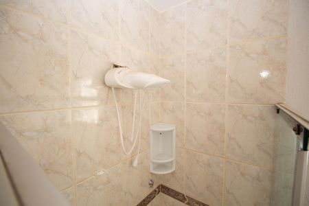 Casa de condomínio para alugar com 350m², 3 quartos e 4 vagas Casa de condomínio para alugar com 350m², 3 quartos e 4 vagasBanheiro Social