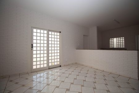 Sala 2 de casa de condomínio para alugar com 3 quartos, 350m² em Condomínio Quintas do Sol, Brasília