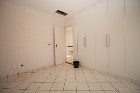 Casa de condomínio para alugar com 350m², 3 quartos e 4 vagas Casa de condomínio para alugar com 350m², 3 quartos e 4 vagasQuarto 2