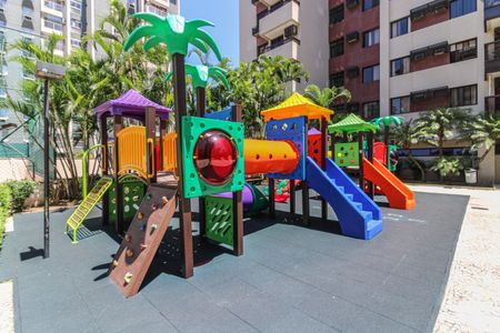 Apartamento para alugar com 160m², 3 quartos e 3 vagasÁrea comum