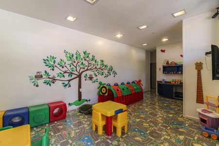 Apartamento para alugar com 160m², 3 quartos e 3 vagas Apartamento para alugar com 160m², 3 quartos e 3 vagasÁrea comum