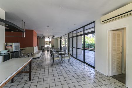 Apartamento para alugar com 160m², 3 quartos e 3 vagasÁrea comum