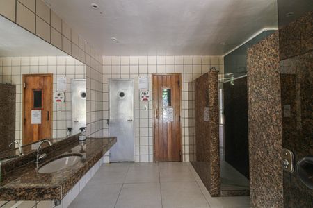 Apartamento para alugar com 160m², 3 quartos e 3 vagas Apartamento para alugar com 160m², 3 quartos e 3 vagasÁrea comum