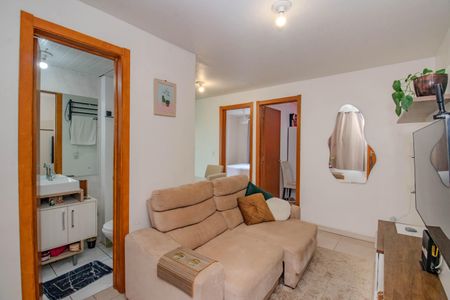 Sala de apartamento à venda com 2 quartos, 45m² em Rubem Berta, Porto Alegre