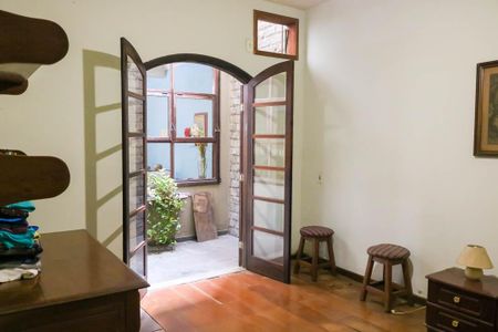 Casa à venda com 132m², 3 quartos e 1 vaga Casa à venda com 132m², 3 quartos e 1 vagaQuarto 3