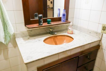 Casa à venda com 132m², 3 quartos e 1 vaga Casa à venda com 132m², 3 quartos e 1 vagaBanheiro Social