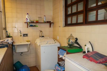 Casa à venda com 132m², 3 quartos e 1 vaga Casa à venda com 132m², 3 quartos e 1 vagaÁrea de Serviço