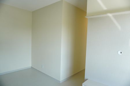 Apartamento para alugar com 60m², 2 quartos e 1 vagaSala