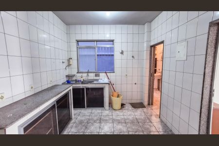 Apartamento para alugar com 80m², 2 quartos e 1 vagaCozinha 