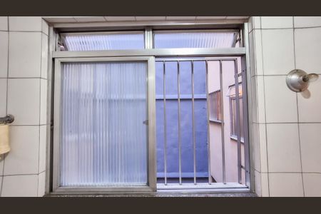 Apartamento para alugar com 80m², 2 quartos e 1 vagaCozinha 