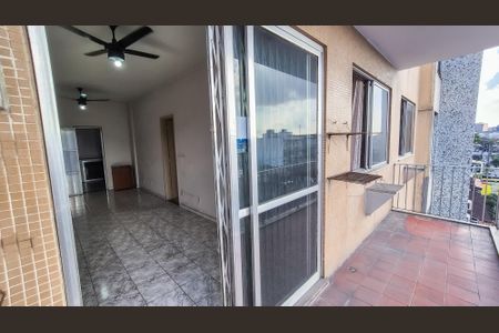 Apartamento para alugar com 80m², 2 quartos e 1 vagaVaranda da Sala