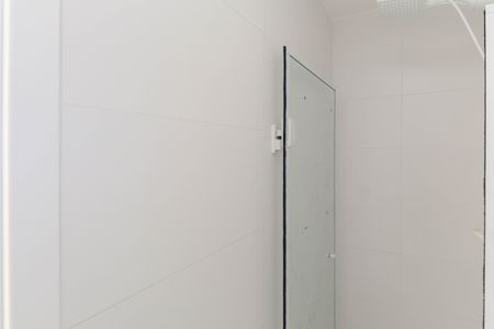 Apartamento para alugar com 33m², 2 quartos e sem vaga Apartamento para alugar com 33m², 2 quartos e sem vagaBanheiro