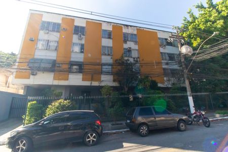 Apartamento para alugar com 89m², 2 quartos e 1 vagaFachada