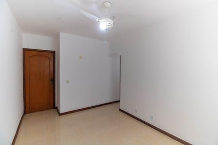Sala de apartamento para alugar com 2 quartos, 55m² em Santa Rosa, Niterói