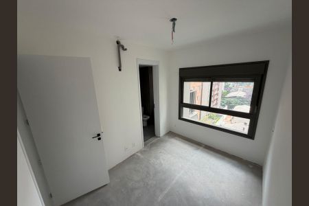 Apartamento à venda com 211m², 3 quartos e 1 vaga Apartamento à venda com 211m², 3 quartos e 1 vagaQuarto