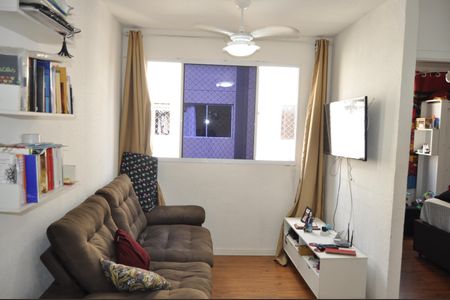 Apartamento à venda com 2 quartos, 40m² em Del Castilho, Rio de Janeiro