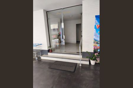 Apartamento à venda com 60m², 2 quartos e sem vaga Apartamento à venda com 60m², 2 quartos e sem vagaÁrea externa