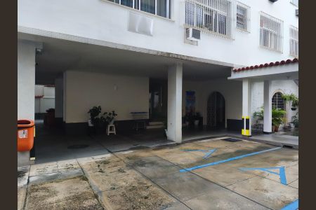 Apartamento à venda com 60m², 2 quartos e sem vaga Apartamento à venda com 60m², 2 quartos e sem vagaÁrea externa