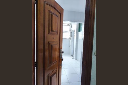Apartamento à venda com 60m², 2 quartos e sem vaga Apartamento à venda com 60m², 2 quartos e sem vagaPorta de entrada
