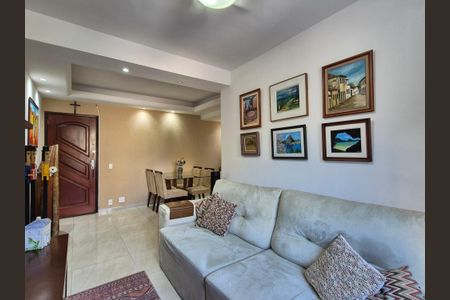 Apartamento à venda com 60m², 2 quartos e 1 vaga Apartamento à venda com 60m², 2 quartos e 1 vagaSala