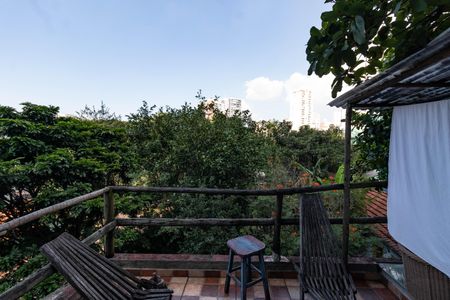 Casa à venda com 300m², 7 quartos e 5 vagasVaranda