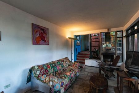 Casa à venda com 300m², 7 quartos e 5 vagasSala