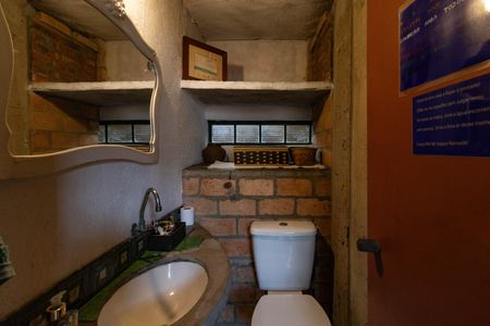 Casa à venda com 300m², 7 quartos e 5 vagasLavabo