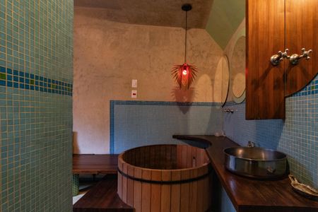 Casa à venda com 300m², 7 quartos e 5 vagasBanheiro da Suíte 3
