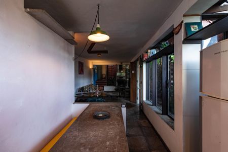 Casa à venda com 300m², 7 quartos e 5 vagasCozinha