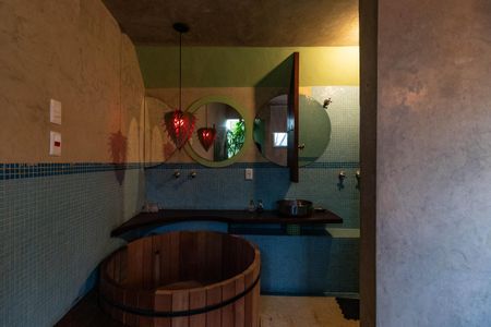 Casa à venda com 300m², 7 quartos e 5 vagasBanheiro da Suíte 3
