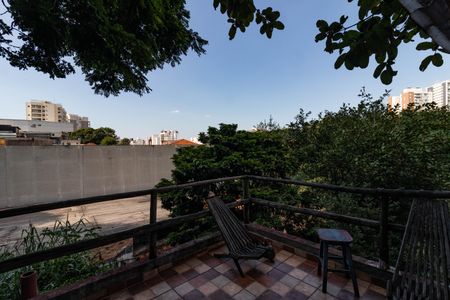 Casa à venda com 300m², 7 quartos e 5 vagasVaranda