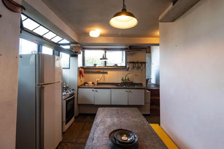 Casa à venda com 300m², 7 quartos e 5 vagasCozinha