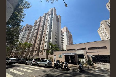 Apartamento para alugar com 42m², 2 quartos e sem vaga Apartamento para alugar com 42m², 2 quartos e sem vagaFachada e Portaria