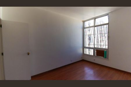Apartamento à venda com 4 quartos, 180m² em Icaraí, Niterói