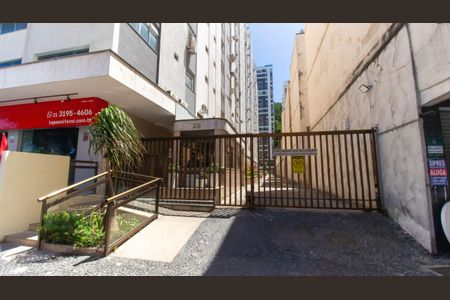 Apartamento à venda com 180m², 4 quartos e 1 vaga