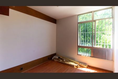 Apartamento à venda com 180m², 4 quartos e 1 vaga