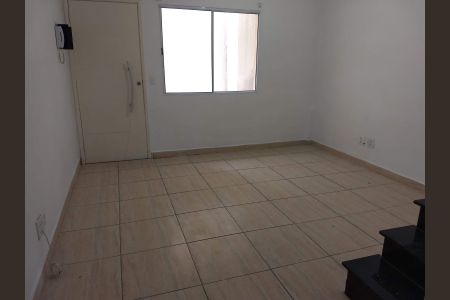 Sala de casa de condomínio à venda com 2 quartos, 77m² em Vila Ema, São Paulo