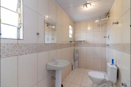 Casa para alugar com 65m², 2 quartos e sem vagaBanheiro